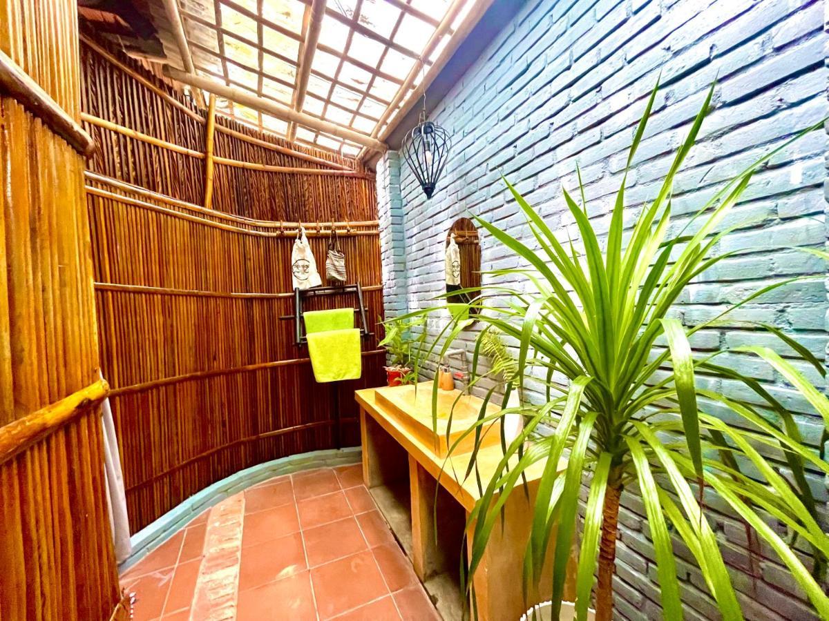 Under The Coconut Tree Hoi An Homestay Екстер'єр фото